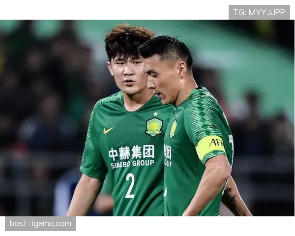 金玟哉荣膺意甲赛季最佳,实力与汗水铸就传奇表现 金玟哉荣膺意甲赛季最佳,实力与汗水铸就传奇表现