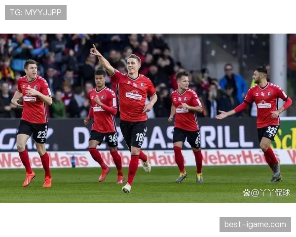 奥格斯堡边路进攻表现稳健，新赛季开局势头强劲