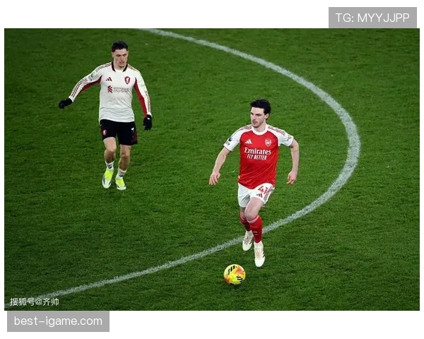 阿森纳火力全开状态回暖，强势冲击英超冠军