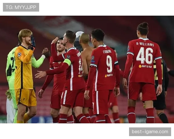 格雷厄姆·波特战术革新显成效,率队强势冲击英超冠军 格雷厄姆·波特战术革新显成效,率队强势冲击英超冠军